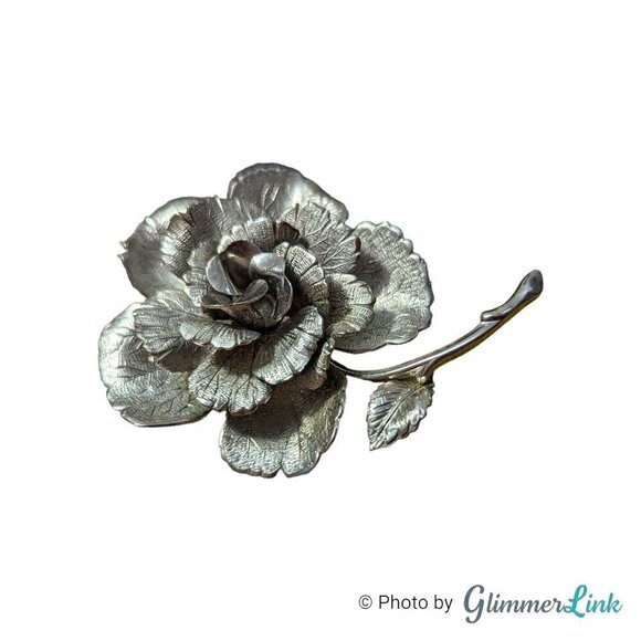Vintage 70s Monet Textured Rose Silver Tone Brooch - Picture 2 of 8